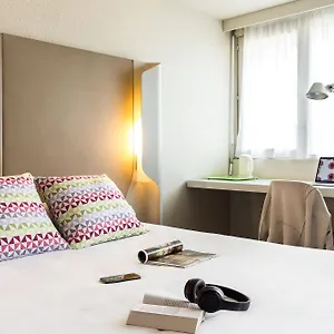 Hotel Campanile Hotel&restaurant /