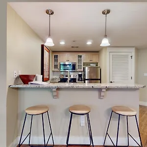 Baytowne Wharf - Pilot House #408 Apartment Destin